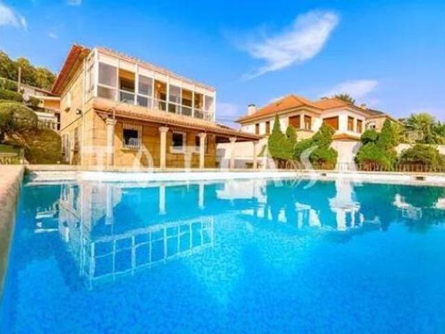 Chalet Venta Vigo, Teis