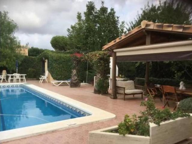 Chalet Venta Vila real, Madrigal