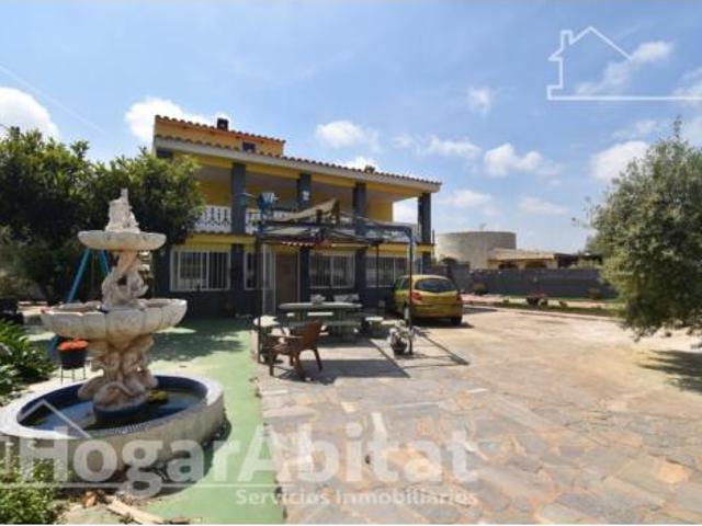 Chalet Venta Vila real, Madrigal