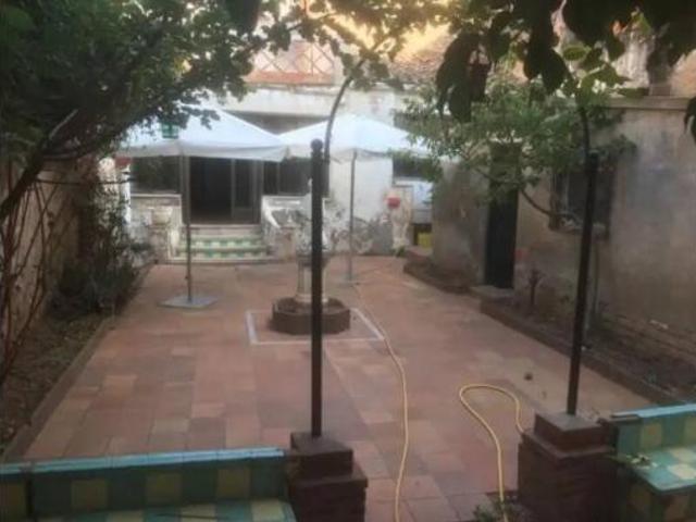 Chalet Venta Vila real, Centre