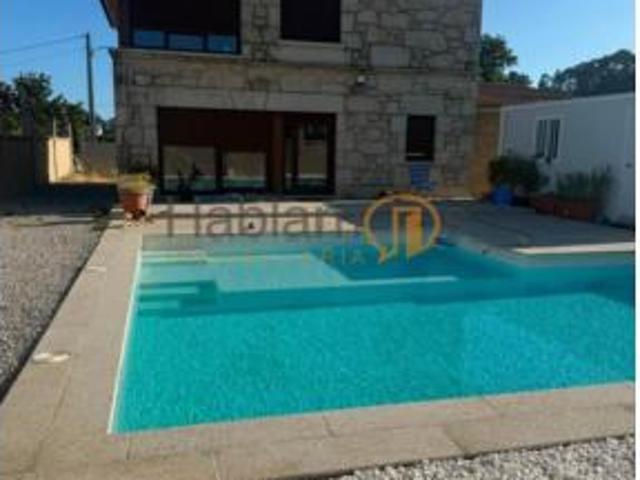 Chalet Venta Vilanova de Arousa, Caleiro Resto Parroquia
