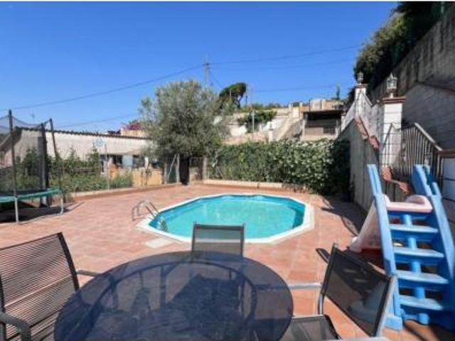 Chalet Venta Vilanova del Vallès, Valldoriolf