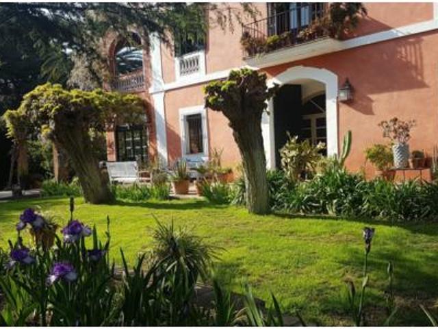 Chalet Venta Vilanova i la Geltrú, La Geltrú Casernes Sant Jordi