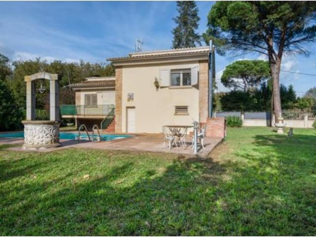 Chalet Venta Vilobí d'Onyar, Vilobí d'Onyar