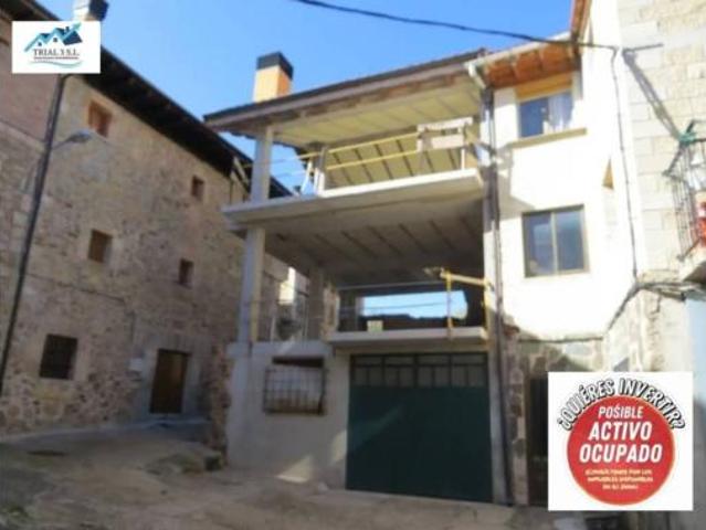 Chalet Venta Villavelayo, Villavelayo