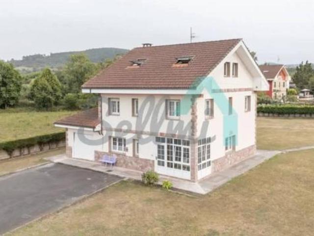 Chalet Venta Villaviciosa, Villaviciosa