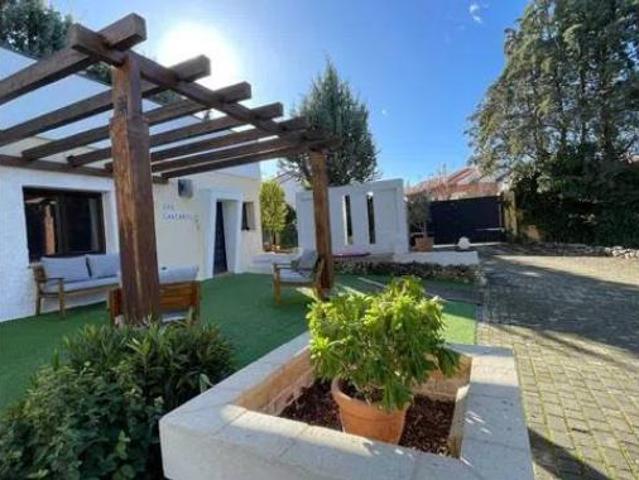 Chalet Venta Villalbilla, Villalbilla