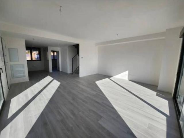 Chalet Venta Villalbilla, Villalbilla