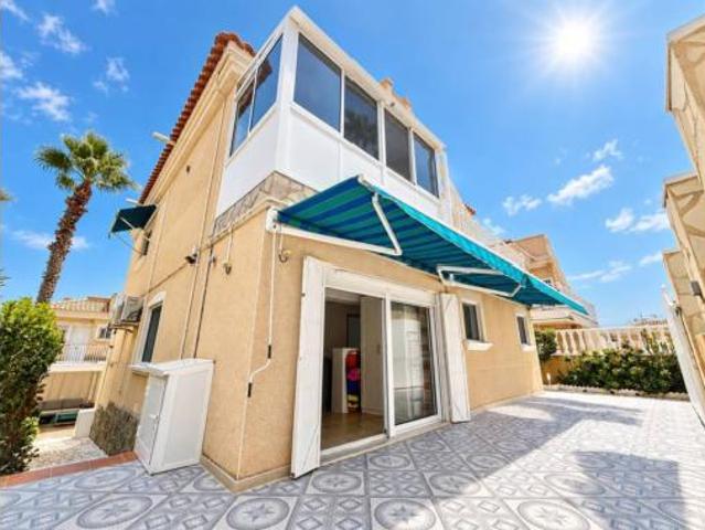 Chalet Venta Villamartín, Villamartín