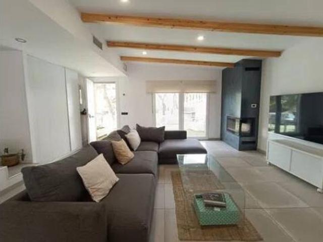 Chalet Venta Villanueva del Pardillo, Urbanización Santa María