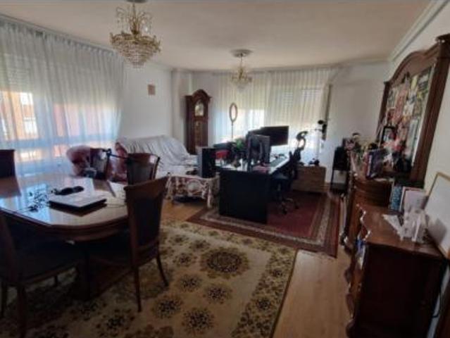Chalet Venta Villaquilambre, Villaquilambre
