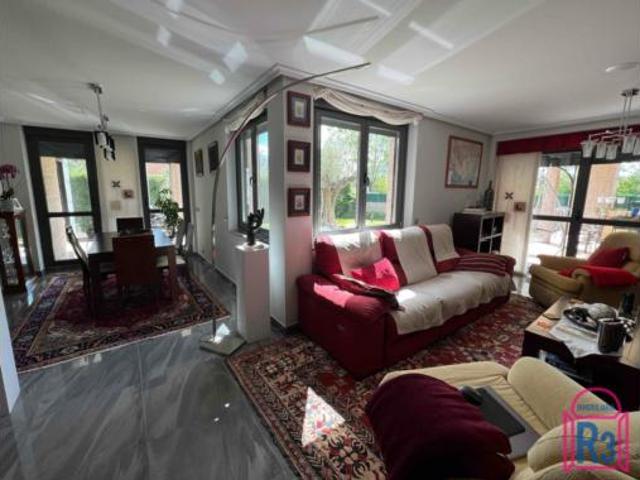 Chalet Venta Villaquilambre, Villarrodrigo de Las Regueras
