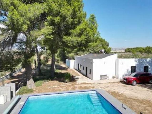 Chalet Venta Villena, Villena