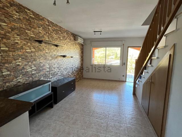 Chalet, Vespella