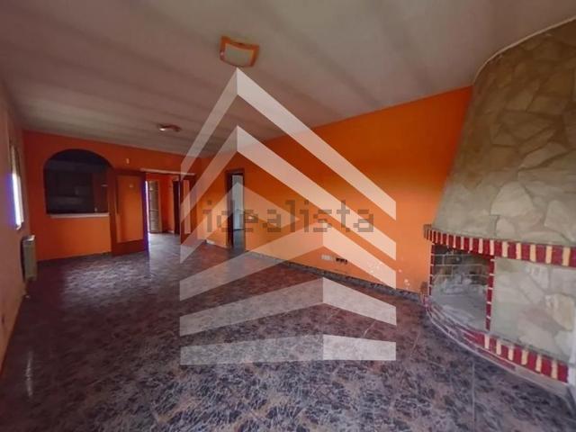 Chalet, Vidreres