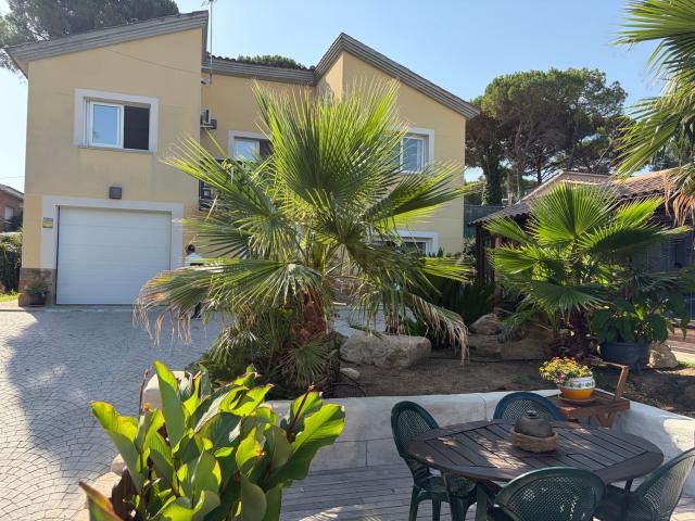 Chalet, Vidreres
