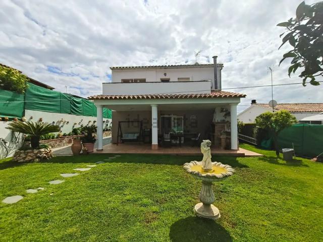 Chalet, Vidreres