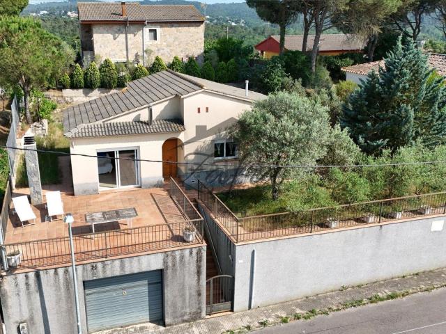 Chalet, Vidreres