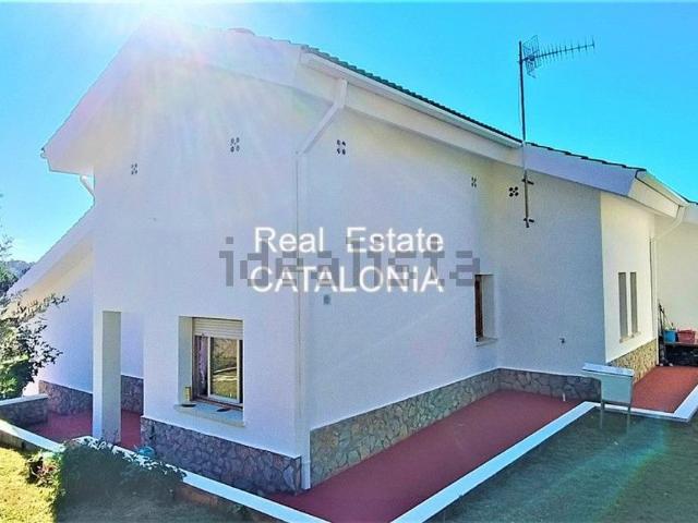Chalet, Vidreres