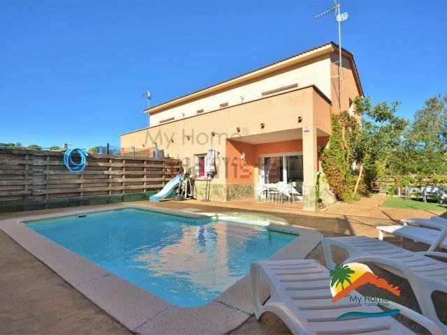 Chalet, Vidreres