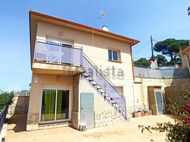 Chalet, Vidreres