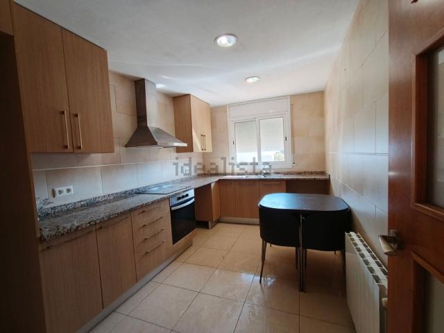 Chalet, Vidreres