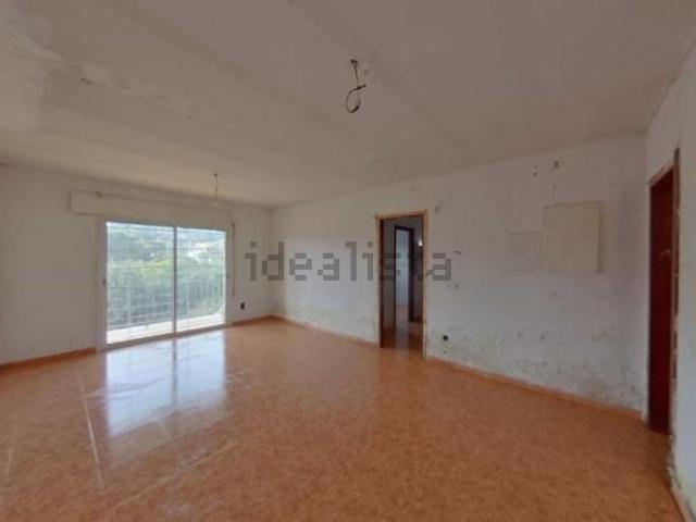 Chalet, Vidreres