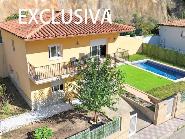 Chalet, Vidreres