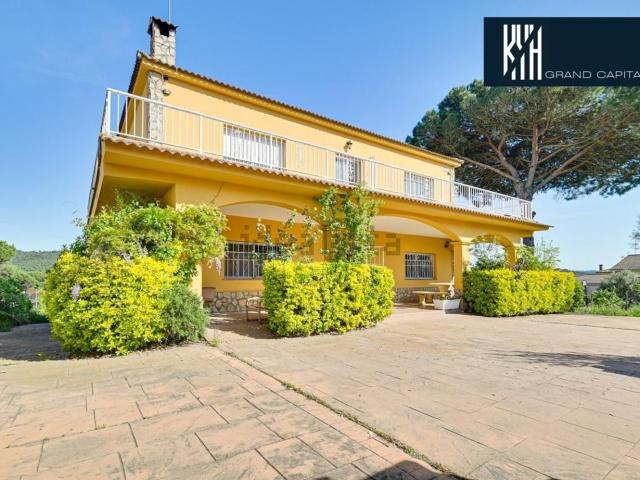 Chalet, Vidreres