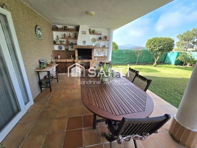 Chalet, Vidreres