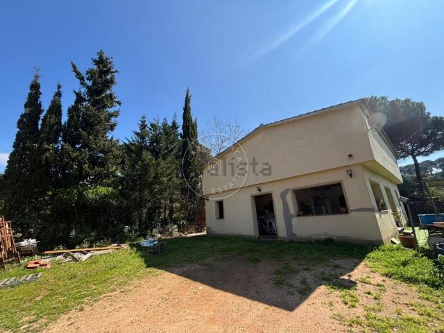 Chalet, Vidreres