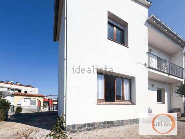 Chalet, Vidreres