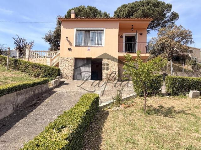 Chalet, Vidreres