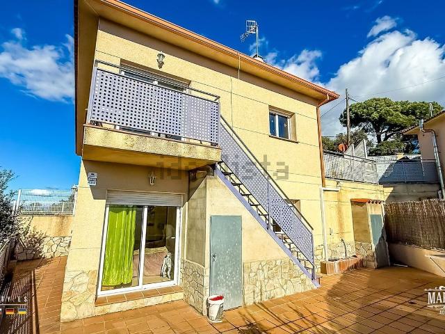 Chalet, Vidreres