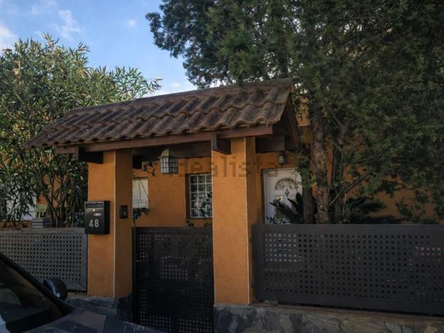 Chalet, Vidreres