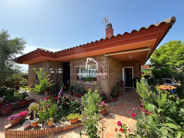 Chalet, Vidreres