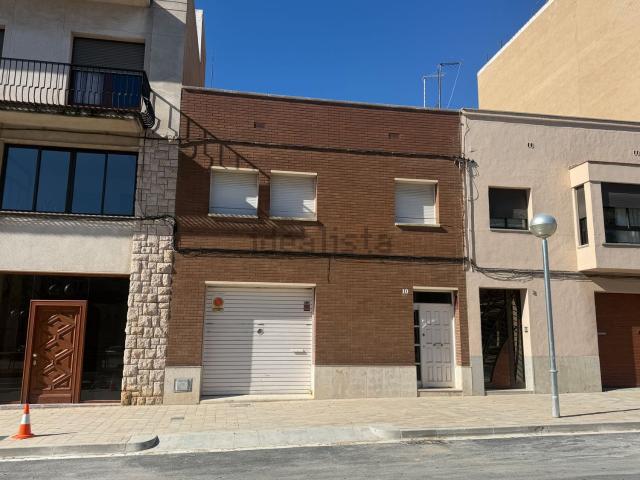 Chalet, Vila Seca