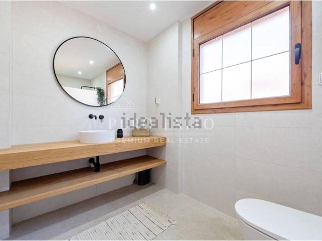 Chalet, Vila Seca