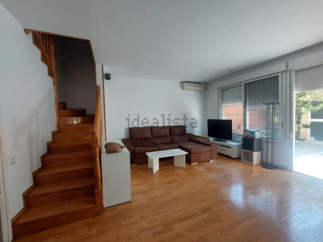 Chalet, Vila Seca