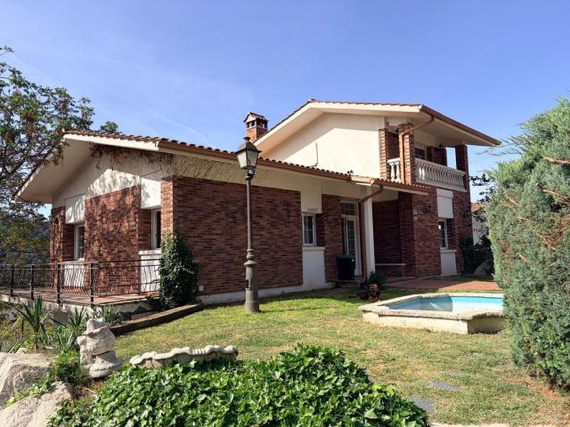 Chalet, Vilanova del Vallès