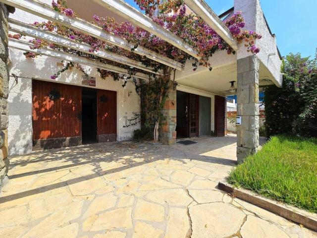 Chalet, Vilanova i la Geltrú