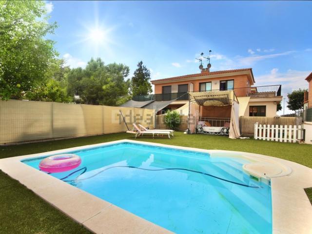 Chalet, Vilanova i la Geltrú