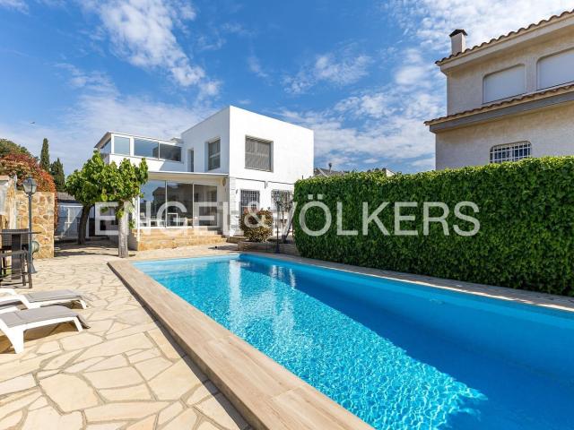 Chalet, Vilanova i la Geltrú