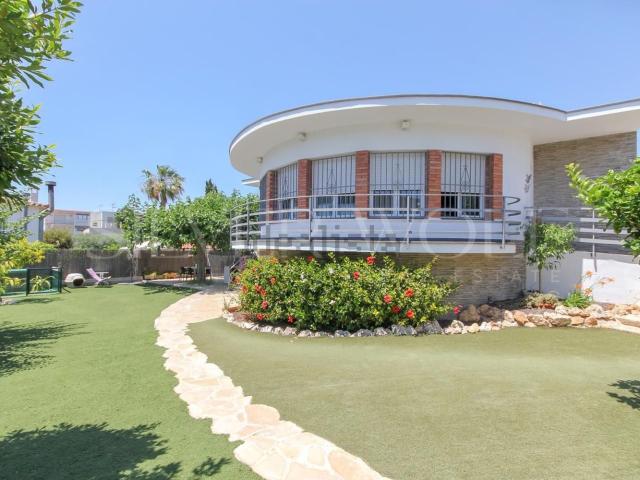 Chalet, Vilanova i la Geltrú