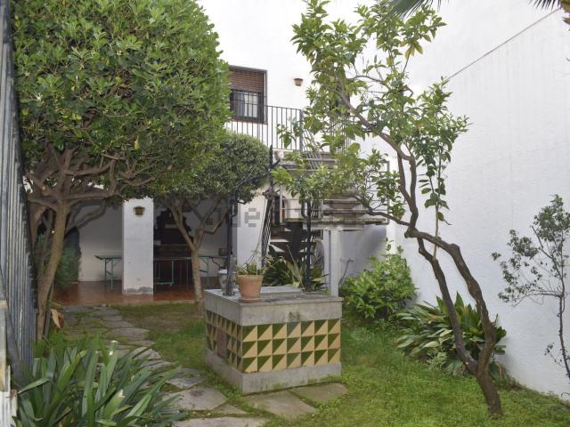 Chalet, Vilanova i la Geltrú