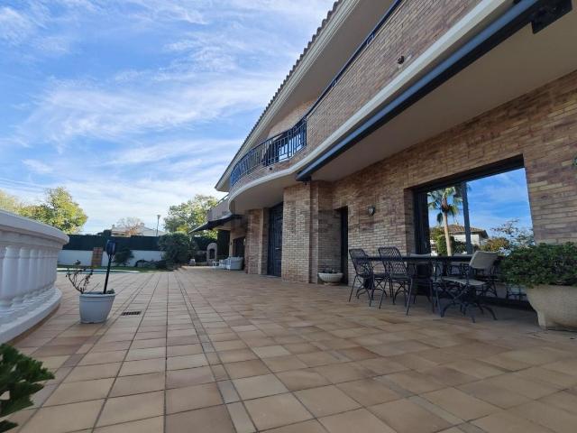 Chalet, Vilanova i la Geltrú