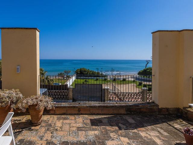 Chalet, Vilanova i la Geltrú