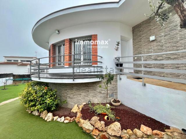 Chalet, Vilanova i la Geltrú