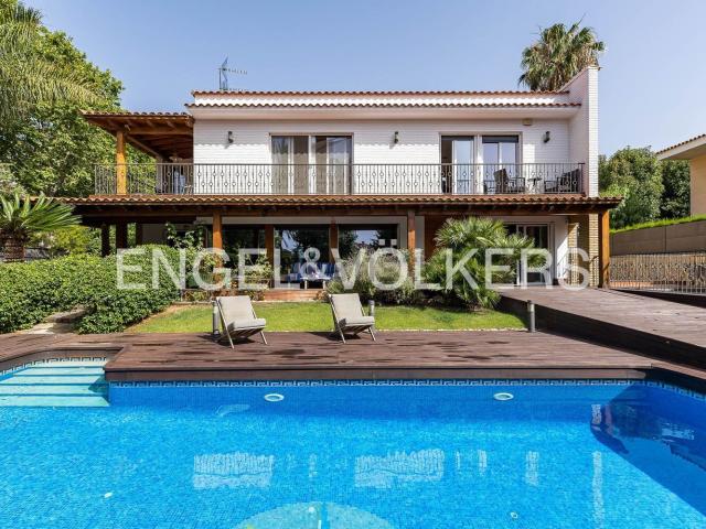 Chalet, Vilanova i la Geltrú