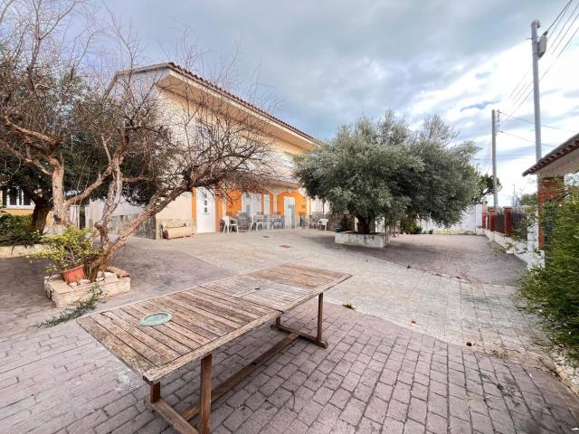 Chalet, Vilanova i la Geltrú